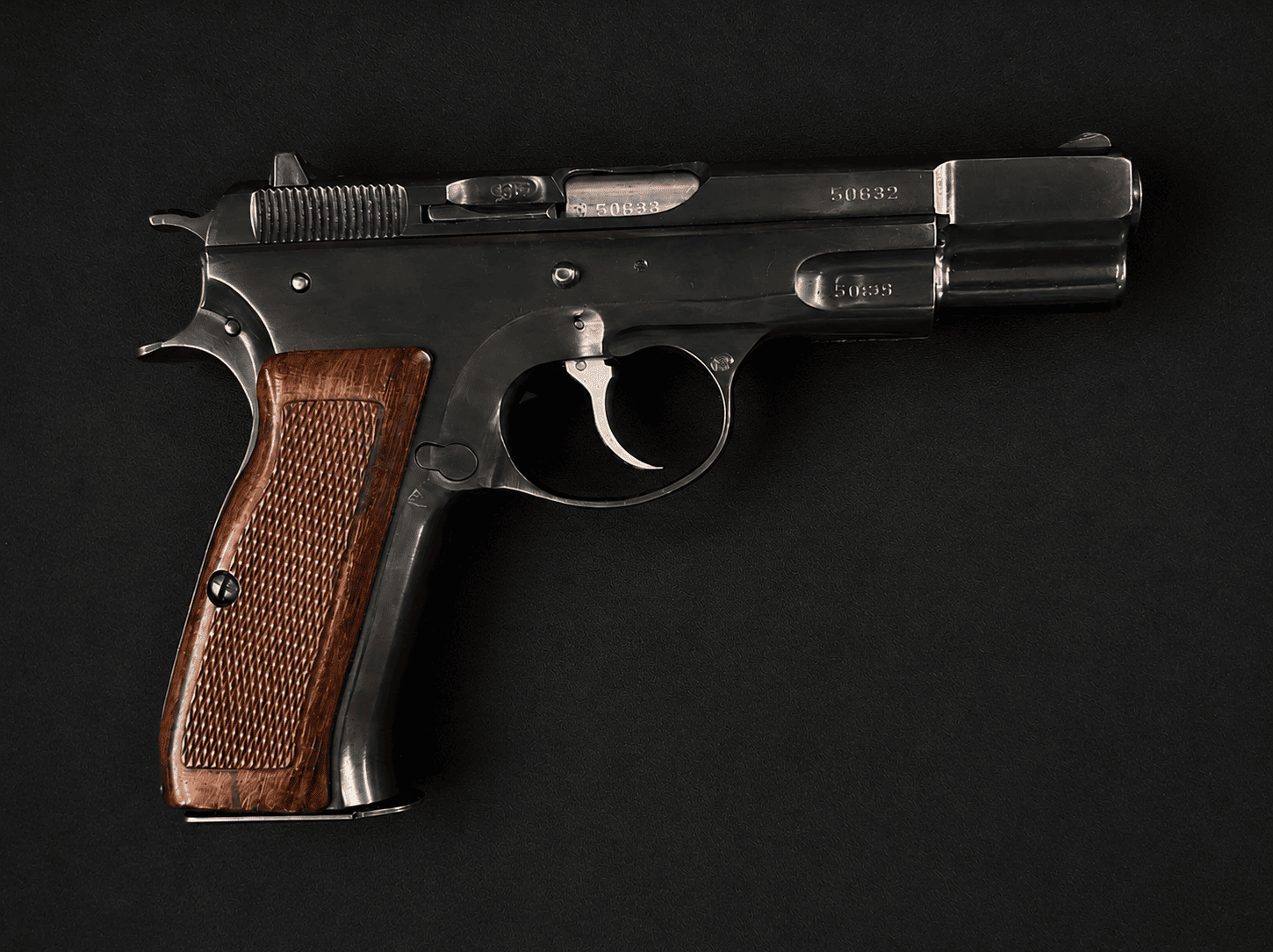 CZ - 75 - Cal 9 X 19 (9MM LUGER)